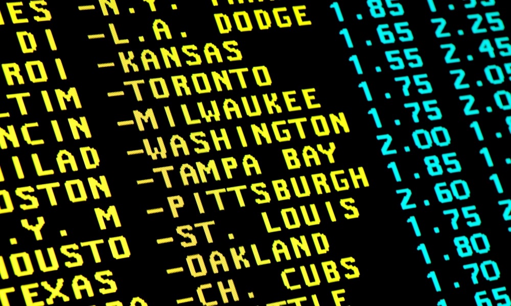 Sports Betting 101: Understanding Odds and Placing Bets